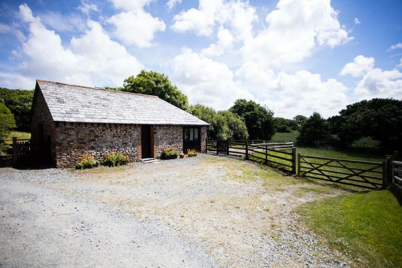 Sharlands Farm Holiday Cottages Bude Exterior photo