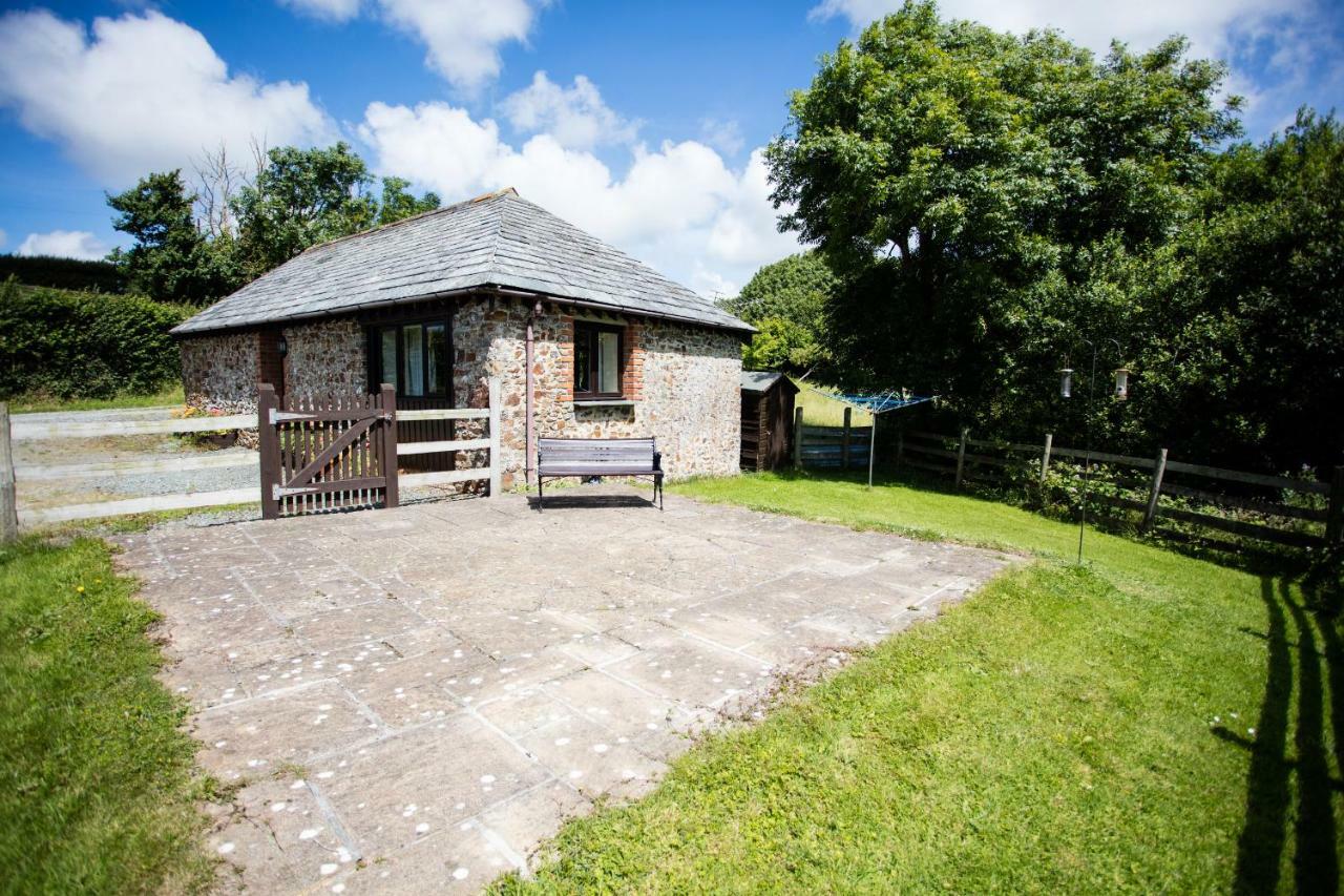 Sharlands Farm Holiday Cottages Bude Exterior photo