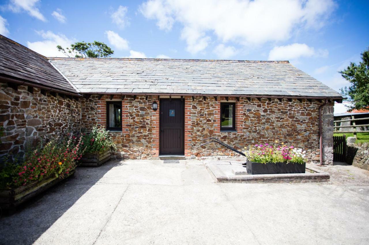 Sharlands Farm Holiday Cottages Bude Exterior photo